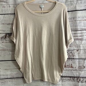 Women's light pink  Top from Francesca’s